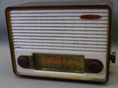 PYE, CAMBRIDGE, ENGLAND VINTAGE RADIO, 23cms H, p78, 1950'S Brown Bakelite