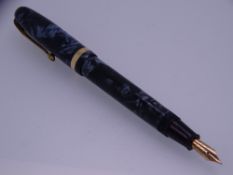 CONWAY STEWART - Vintage (1950s) Blue Marble Conway Stewart No. 84 fountain pen with gold trim and