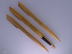 WATERMAN - Vintage (1960s-70s) Moire patterned Gold Plated Waterman C/F marked 'Plaque Or G'