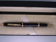 CROSS - Modern Black Lacquer Cross Century ii fountain pen with gold trim and Cross M nib. In