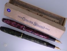 CONWAY STEWART - Vintage (1950s-60s) Green Marble with Black Veins Conway Stewart No. 15 fountain