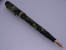 CONWAY STEWART - Vintage (1950s) Green Marble Conway Stewart No. 388 fountain Pen with gold trim (