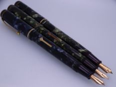 CONWAY STEWART - Vintage (early 1940s) Marbled Green/Light Green The Conway Stewart No. 286 fountain