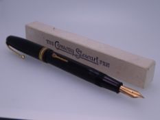 CONWAY STEWART - Vintage (early 1950s) Black The Conway Stewart No. 58 fountain pen with gold trim