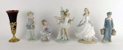 FIVE LLADRO PORCELAIN FIGURES in boxes and a gilt metal mounted glass vase (6)