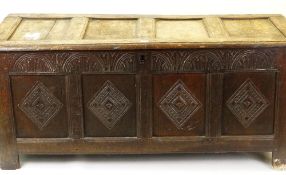 LATE 17TH CENTURY OAK COFFER, four panelled top above arcaded frieze and lozenge carved panelled