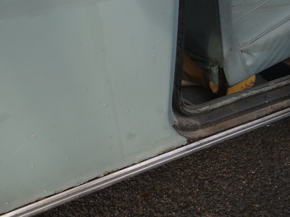 1963 AUSTIN MARK 1 MINI PETROL 848CC HAVING DATELESS/CHERISHED NUMBER PLATE '244 JG', in grey with - Image 39 of 79