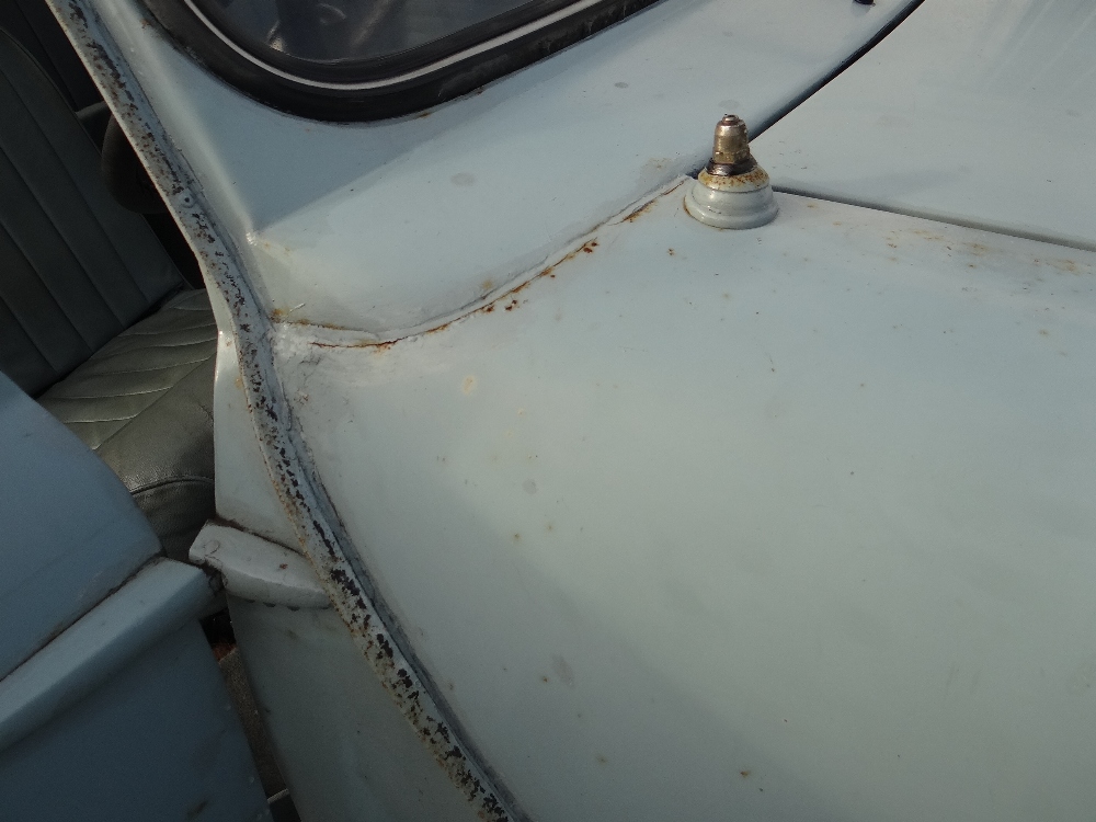 1963 AUSTIN MARK 1 MINI PETROL 848CC HAVING DATELESS/CHERISHED NUMBER PLATE '244 JG', in grey with - Image 19 of 79