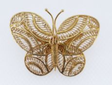 SILVER GILT FILIGREE BAR BROOCH IN THE FORM OF A BUTTERFLY, 11.1gms, in associated box