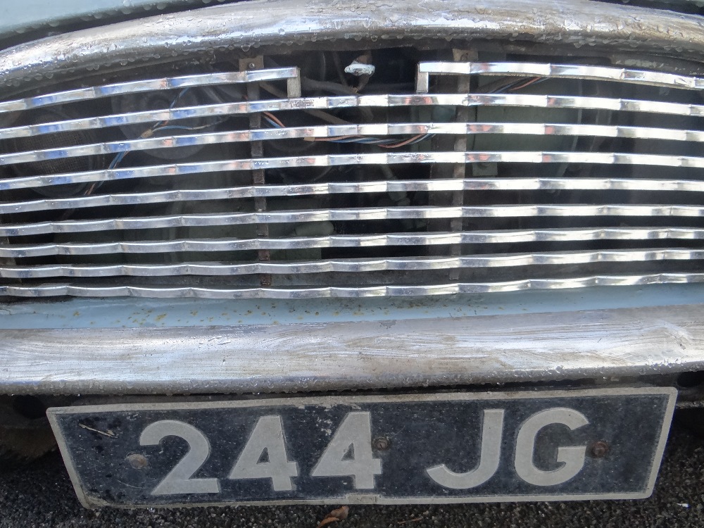 1963 AUSTIN MARK 1 MINI PETROL 848CC HAVING DATELESS/CHERISHED NUMBER PLATE '244 JG', in grey with - Image 22 of 79