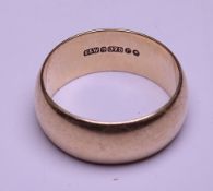 9CT GOLD WEDDING BAND, 6.4grms, size P