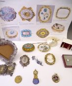 VICTORIAN JEWELLERY, a collection including Chalcedony brooch, Intaglio pendant, micro mosaic