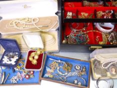 VINTAGE & LATER JEWELLERY, a good selection including silver baby and child's bangles, single strand