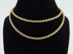 YELLOW METAL FINE LINK CHAIN (tests as gold - valued as 9ct), 9.3gms