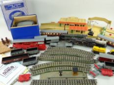 COLLECTION OF HORNBY 'DUBLO' LOCOMOTIVES, ROLLING STOCK & ACCESSORIES including standard class 2-6-4