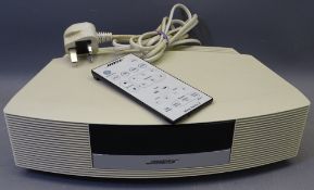 BOSE WADE RADIO IN CREAM WITH REMOTE CONTROL E/T