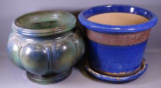 TWO LARGE MODERN POTTERY PLANTERS/JARDINIERES