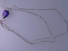 A 925 SILVER BOX STYLE FINE LINK CHAIN & PENDANT with oval white metal looped mount with curved