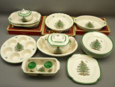 SPODE CHRISTMAS TREE TABLEWARE, 18 pieces including boxed pie dishes, teapot and cover ETC (within 2