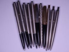 BRUSHED STAINLESS STEEL PARKER PENS - Vintage collection: 1 Parker 45 Flighter fountain pen (1964-