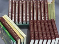 BOOKS - Britannica Encyclopaedia, a well bound set, The Second Year of War in pictures, four volumes