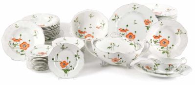 Extensive dining service ''Poppy''