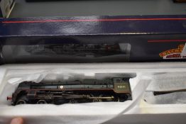A Bachmann 00 gauge 4-6-0 BR Loco & Tender, The North Staffordshire Regiment 46141 cat no 31-228