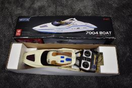 A Shuang Ma Radio Controlled model 7004 Racing Boat, spares only, in original box