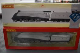 A Hornby 00 gauge limited edition LNER The Silver Jubilees Class A4 4-6-2 Loco & Tender, Quicksilver