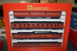 A Rivarossi HO 1930's Southern Pacific carriage set, cat no 6950 in original box