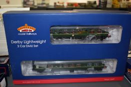 A Bachmann 00 gauge BR Green Derby Lightweight 2 Car DMU Set with Speed Whiskers, cat no 32-516A