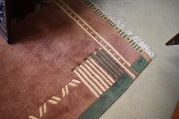 A modern rug, approx. 190 x 129cm