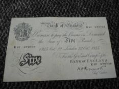 A Bank Of England 1945 Oct 22 White 5 Pound Note, K57070738, signature K U Peppiatt