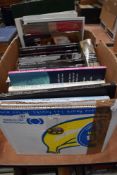 A selection of text and reference books including art interest print making and a good selection