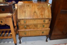 An early to mid 20th Century walnut bureau, width approx. 73cm