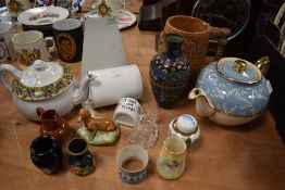 A selection of ceramics and curios including Sadler teapot and cloisonne vase (AF)