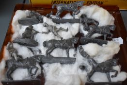 Five early Lead Napoleonic figures on horseback along with two similar military figures