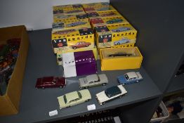 A collection of Twenty Seven Lledo Vanguards diecast vintage cars, various including Red Rover 2000,