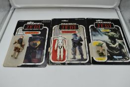A collection of thirteen Kenner and Palitoy Star Wars Return Of The Jedi Figures, Gamorrean Guard,