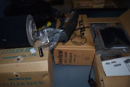 A selection of various pieces of photographic equipment including Minori Titler Drum, Rukowa Super