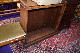 A reproduction regency design shelf set