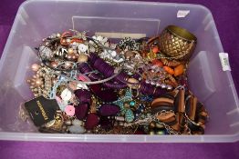 A box of costume jewellery including head bands, beads, pendants etc