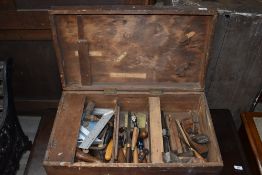 A vintage joiners toolbox and contents