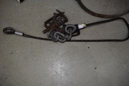 A heavy duty 15ton tow chain or winch