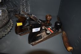Two wood working planes including Bailey no.4