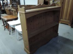 A modern pine bookshelf, width approx. 127cm, height 112cm