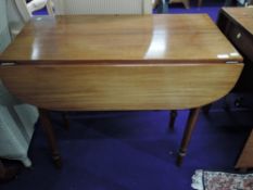 A mahogany framed drop leaf tea table