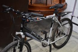 A Fuji Nevada mountain bike with front suspensions