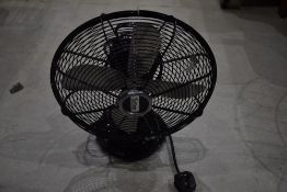 An electric desk fan labelled Tarfun