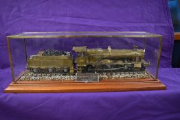 An electric 0 gauge/7mm scale brass GWR 4-6-0 Loco & Tender, Arlington Grange 6800, made by J K